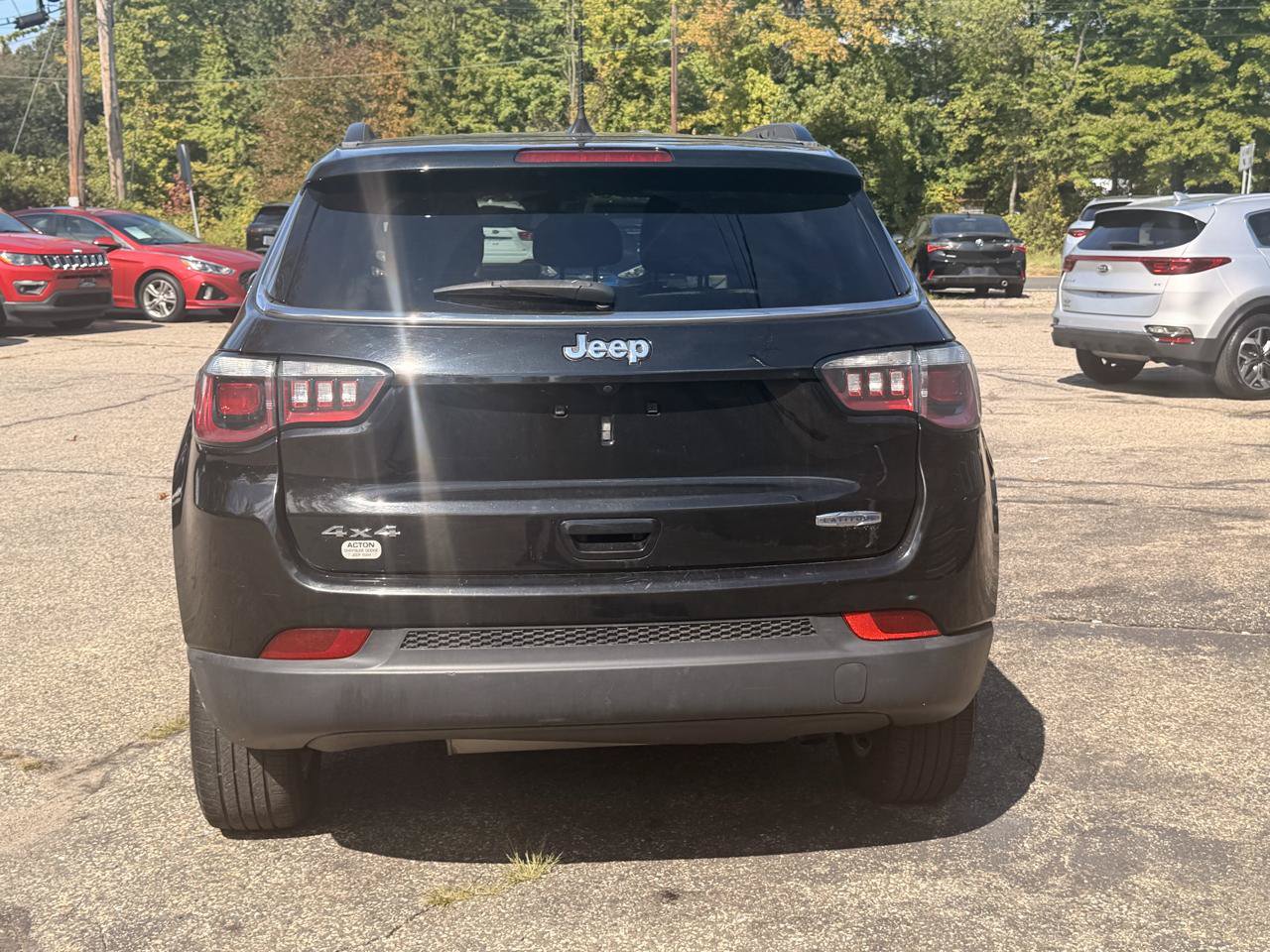 Used 2020 Jeep Compass Latitude w/ Cold Weather Group AWD/4WD image 6