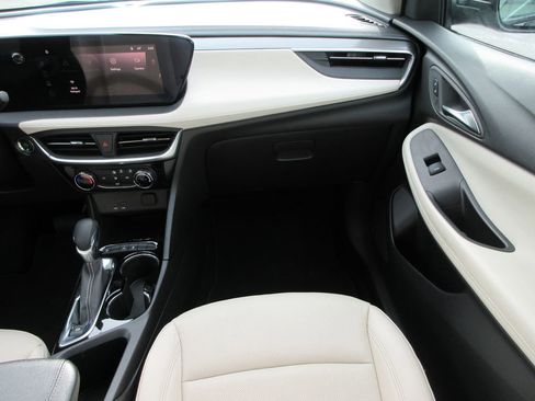 Certified 2024 Buick Encore GX Sport Touring w/ Advanced Technology Package image 17