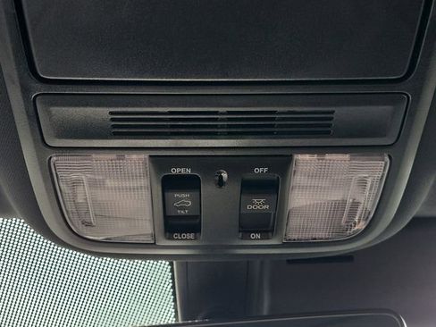 Used 2023 Honda Passport TrailSport image 25