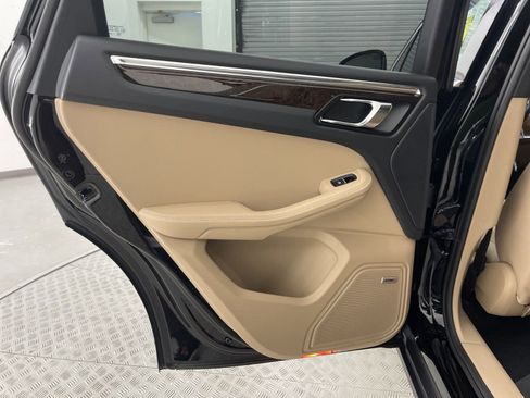 New 2025 Porsche Macan Turbo image 32