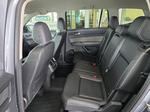 Used 2023 Volkswagen Atlas SE image 39