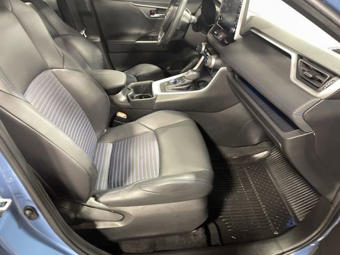 Used 2022 Toyota RAV4 XSE image 13