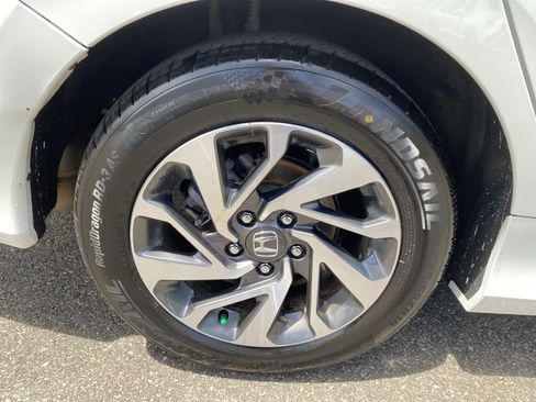 Used 2016 Honda Civic EX image 13