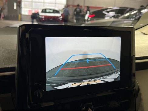 Used 2024 Toyota Corolla LE image 19