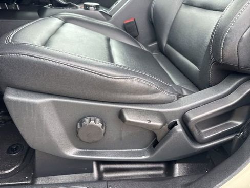 Used 2025 Ford Bronco Badlands AWD/4WD image 21