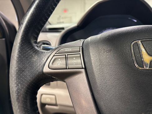 Used 2010 Honda Pilot EX-L image 12