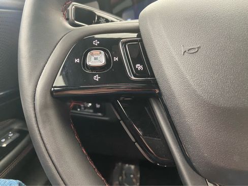 Used 2025 Lincoln Corsair Reserve w/ Jet Appearance Package AWD/4WD image 25
