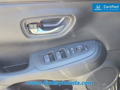 Certified 2023 Honda HR-V LX image 24
