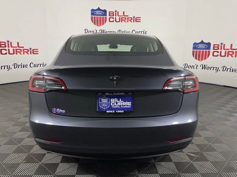 Used 2023 Tesla Model 3 Standard Range image 4