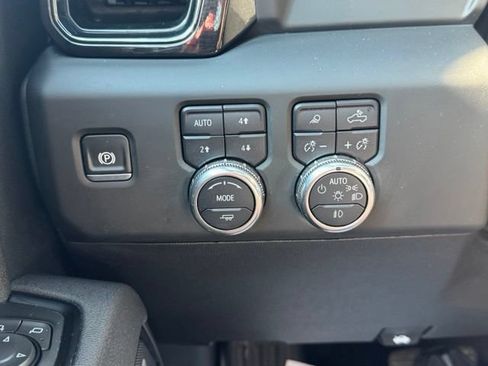 Certified 2025 GMC Sierra 2500 AT4 AWD/4WD image 38
