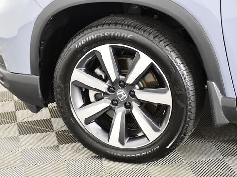 Certified 2025 Honda Pilot Touring image 54