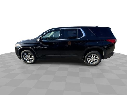 Used 2021 Chevrolet Traverse LS image 5