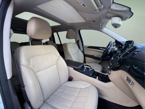 Used 2017 Mercedes-Benz GLS 450 4MATIC image 12