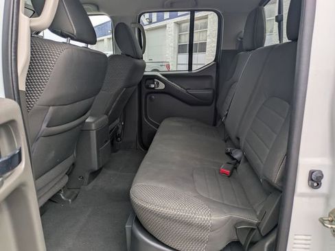 Used 2019 Nissan Frontier PRO-4X AWD/4WD image 19