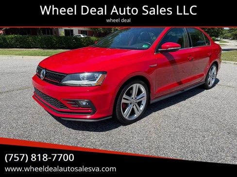 Used 2017 Volkswagen Jetta GLI image 1