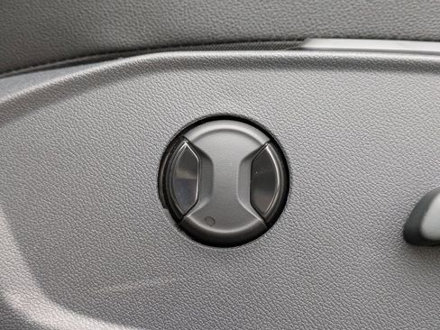 New 2026 Volkswagen Jetta SEL FWD image 26