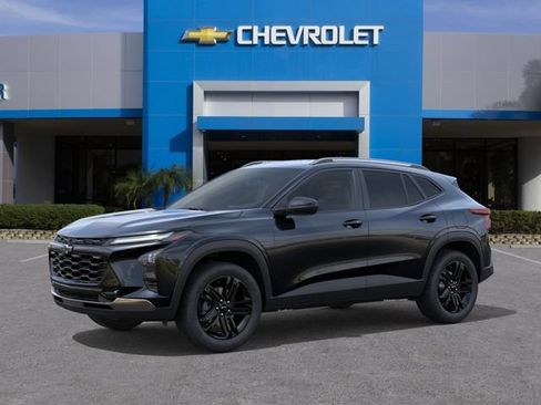 New 2026 Chevrolet Trax ACTIV w/ Driver Confidence Package FWD image 2