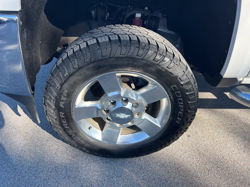 Used 2018 Chevrolet Silverado 2500 LT w/ All Star Edition AWD/4WD image 12