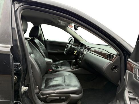 Used 2012 Chevrolet Impala LTZ image 12