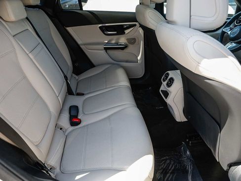 Certified 2026 Mercedes-Benz GLC 300 4MATIC image 18