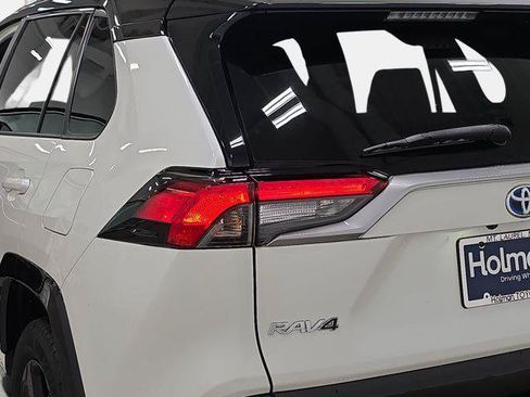 Certified 2021 Toyota RAV4 XSE AWD/4WD image 31