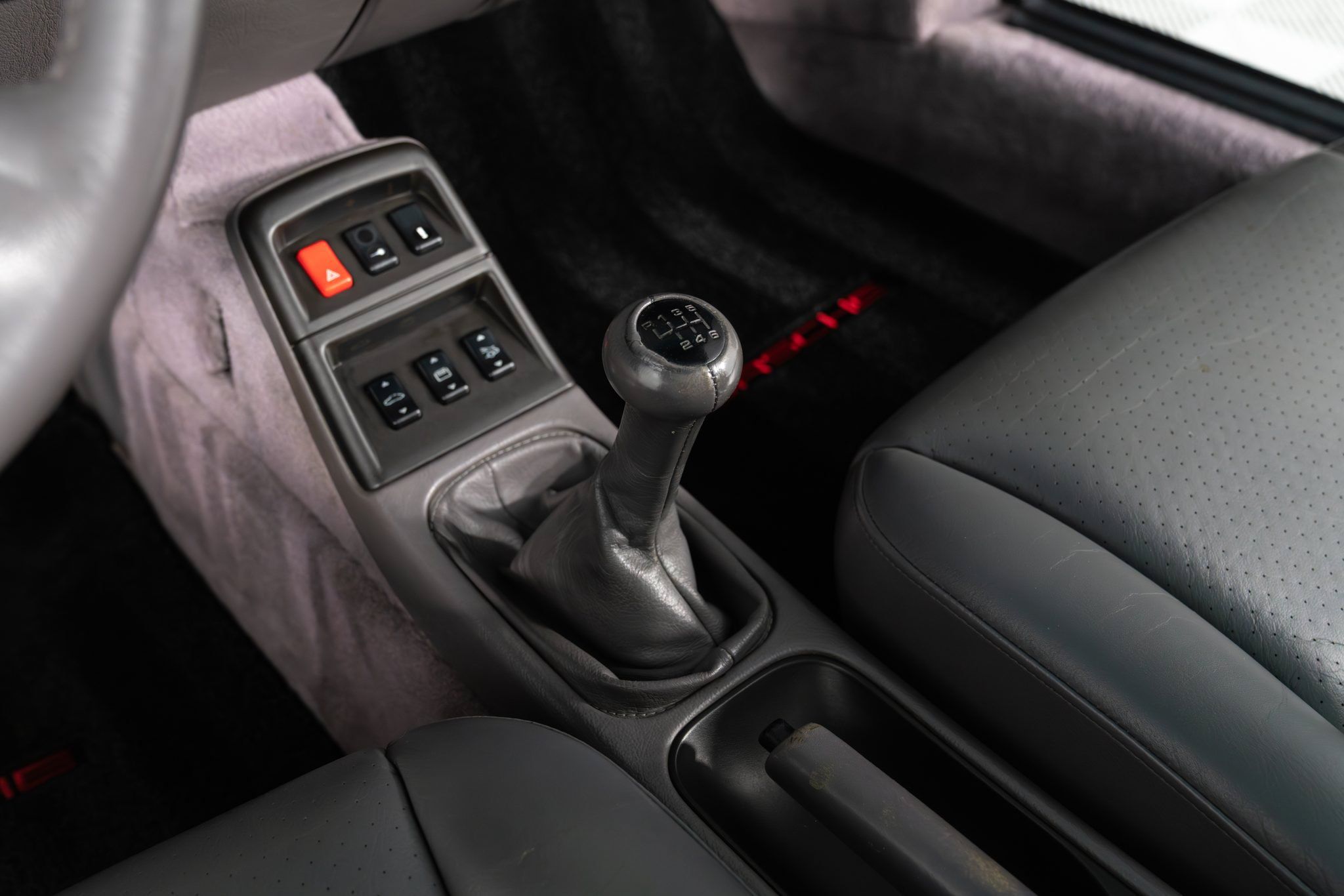 Used 1996 Porsche 911 Targa RWD image 6