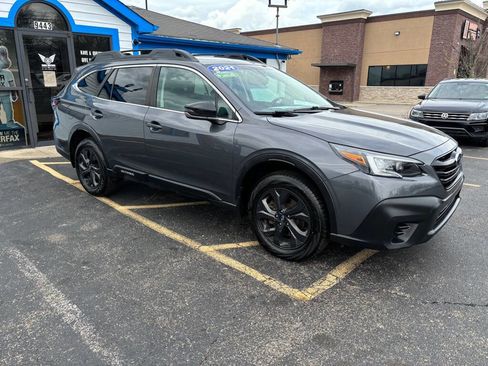Used 2021 Subaru Outback Onyx Edition XT w/ Popular Package #2 image 3