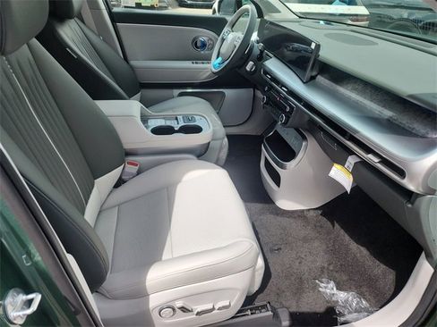 New 2026 Hyundai Ioniq 9 Calligraphy image 8