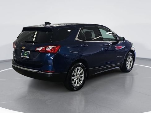 Used 2019 Chevrolet Equinox LT FWD image 3