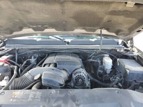 Used 2013 Chevrolet Silverado 1500 LT w/ Interior Plus Package AWD/4WD image 32