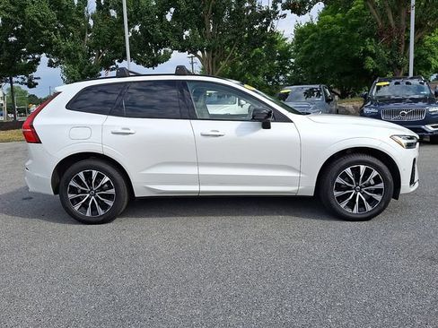 Certified 2025 Volvo XC60 B5 Plus w/ Protection Package Premier AWD/4WD image 7