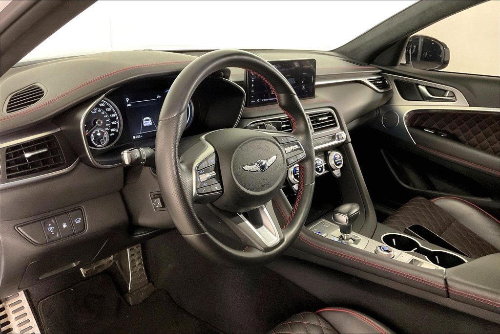 Used 2023 Genesis G70 3.3T w/ Sport Prestige Package RWD image 14