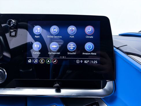 Used 2022 Chevrolet Corvette Stingray Premium Conv w/ Z51 Performance Package RWD image 26