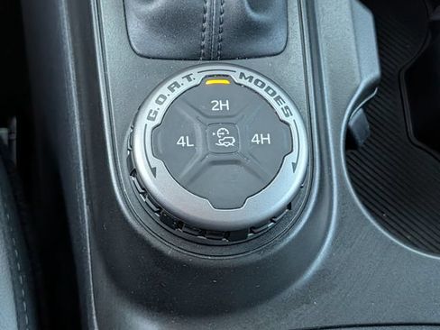 Used 2023 Ford Bronco Outer Banks AWD/4WD image 17