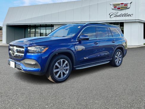 Used 2022 Mercedes-Benz GLS 450 4MATIC image 3