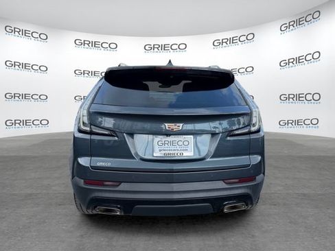 Used 2019 Cadillac XT4 Sport w/ Cold Weather Package FWD image 6