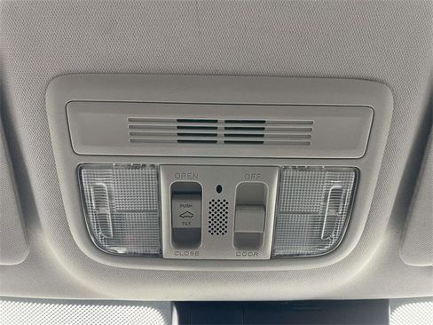 Used 2017 Honda Civic EX image 8