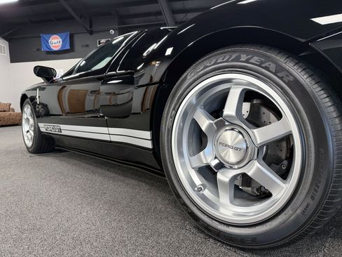 Used 2005 Ford GT RWD image 37