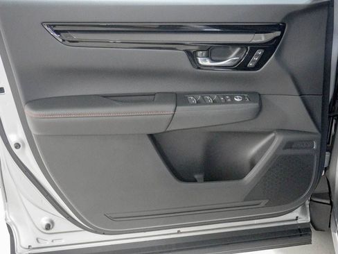 Certified 2026 Honda CR-V Sport Touring image 17