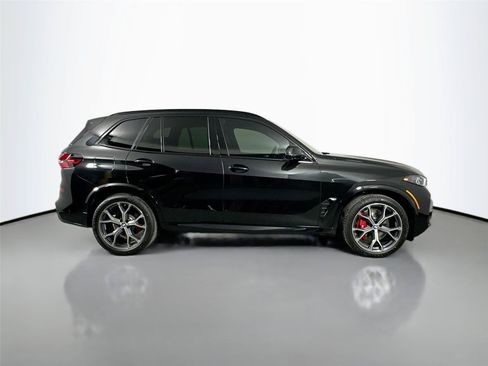 New 2026 BMW X5 xDrive40i w/ M Sport Package AWD/4WD image 7