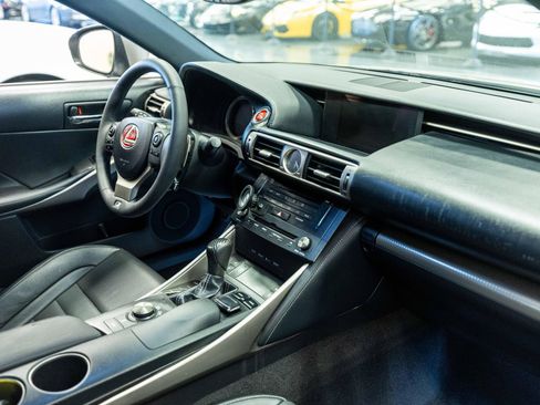 Used 2016 Lexus IS 300 AWD image 13