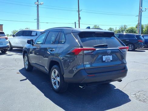 Used 2021 Toyota RAV4 XLE Premium AWD/4WD image 2