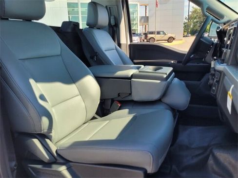 New 2025 Ford F250 XL w/ 360-Degree Camera Package image 15