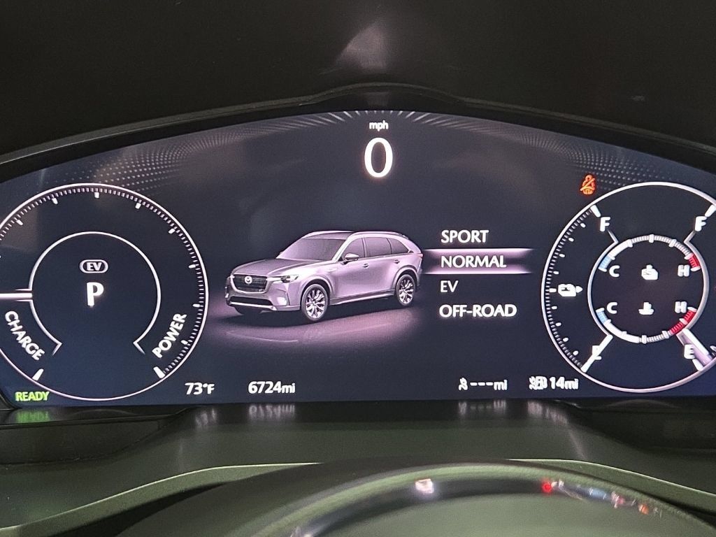 Used 2025 MAZDA CX-90 Plug-In Hybrid w/ Preferred AWD/4WD image 44