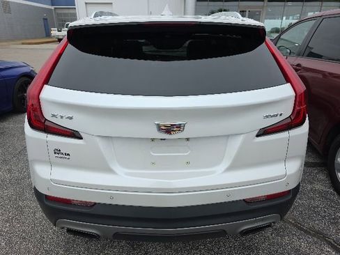 Used 2020 Cadillac XT4 Premium Luxury AWD/4WD image 3