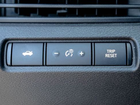 Used 2024 Nissan Altima 2.5 SV image 20