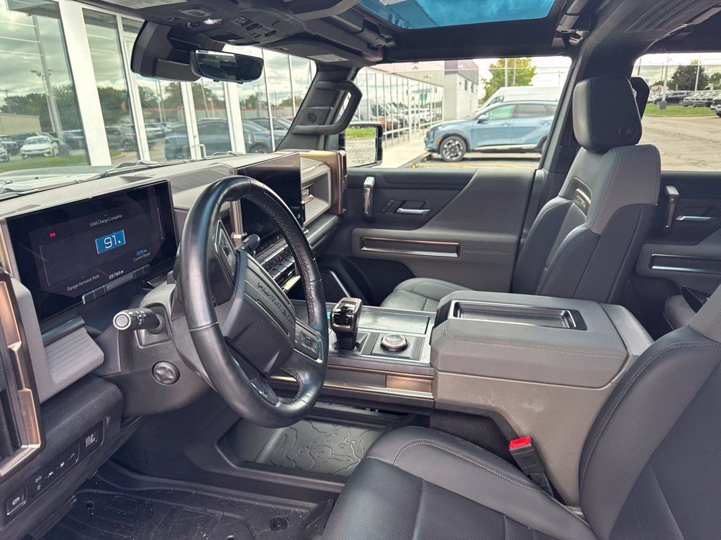 Used 2024 GMC Hummer EV 3X AWD/4WD image 7