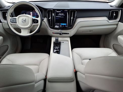 Certified 2023 Volvo XC60 B5 Plus w/ Protection Package Premier image 13