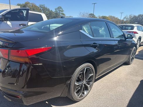 Used 2023 Nissan Altima 2.5 SR image 6