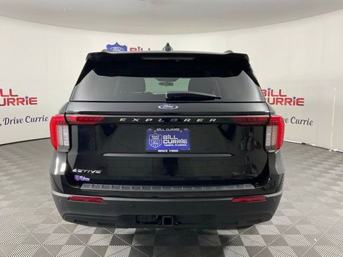 New 2026 Ford Explorer Active image 4